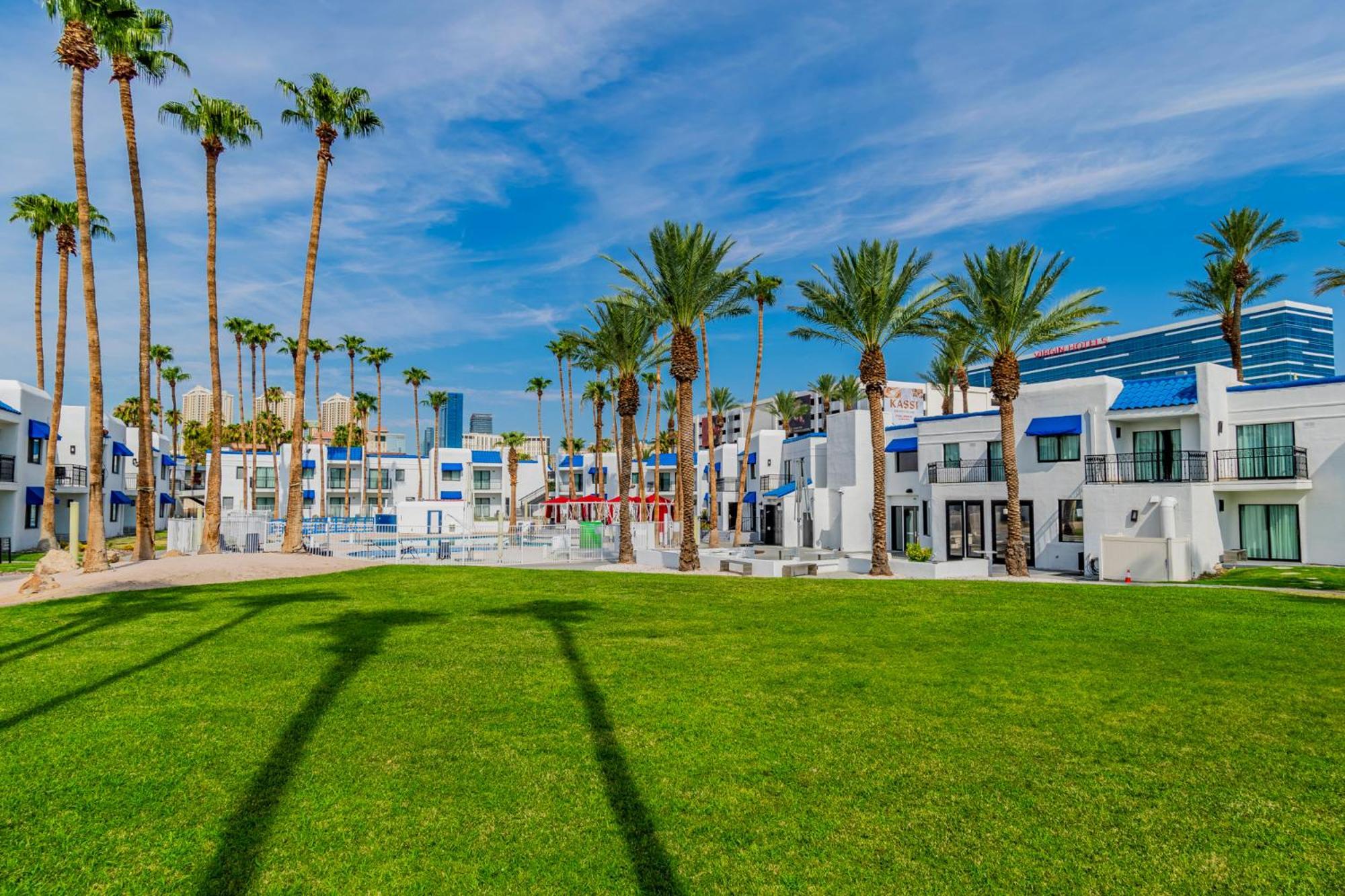 Serene Vegas Boutique Hotel Las Vegas Exterior photo